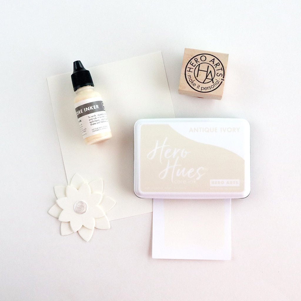 AF740 Antique Ivory Core Ink - Hero Arts